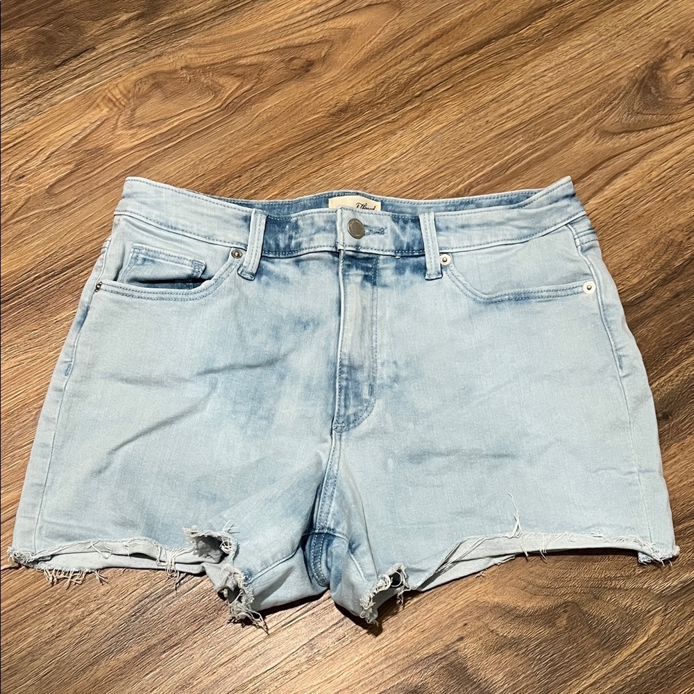 Universal Thread Light Blue Jean Shorts